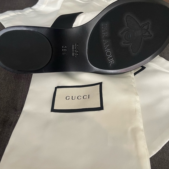 Gucci Marmont GG Thong Sandal - Picture 3 of 6